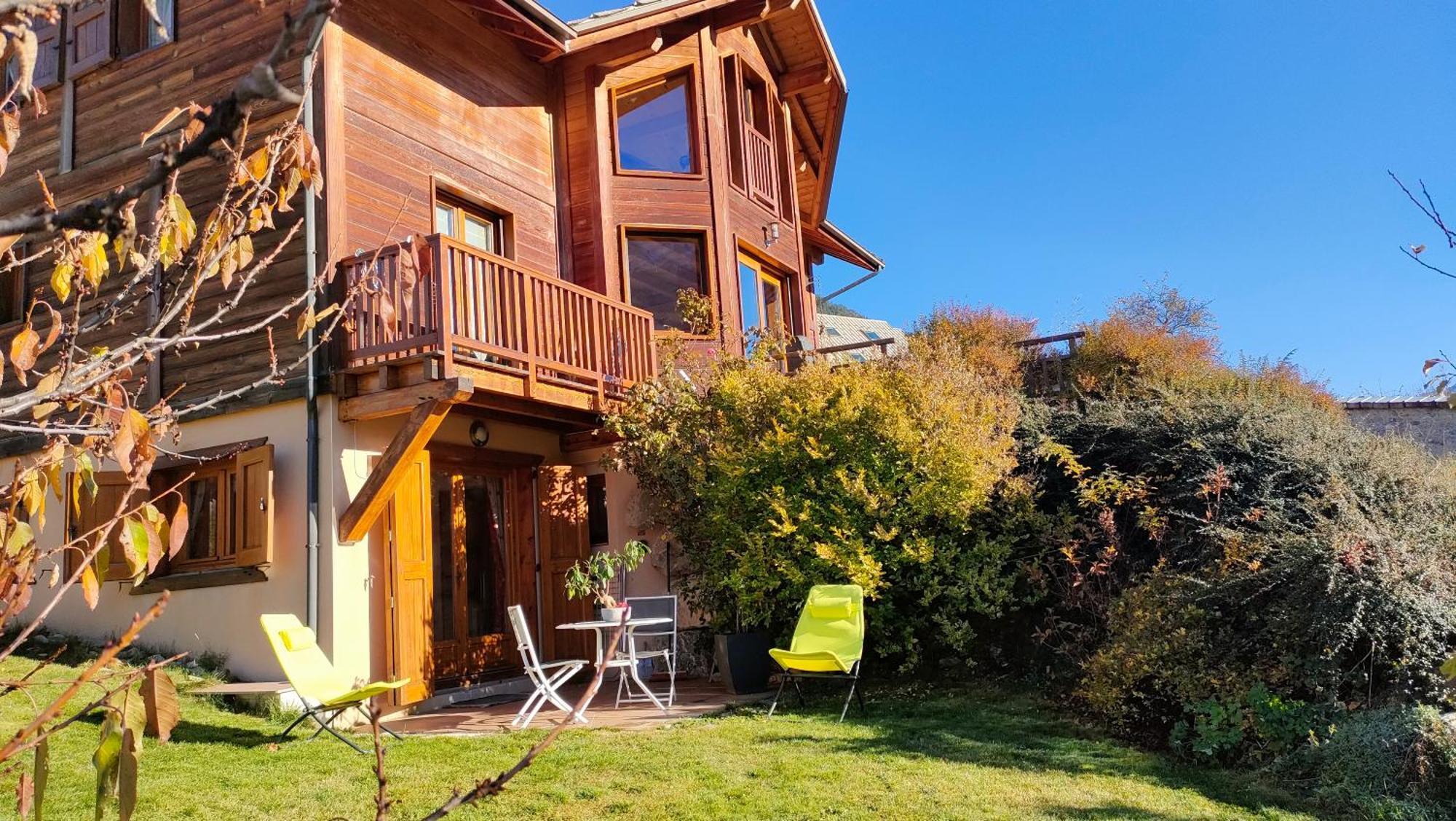 Chalet Bon Accueil Briançon Exterior foto